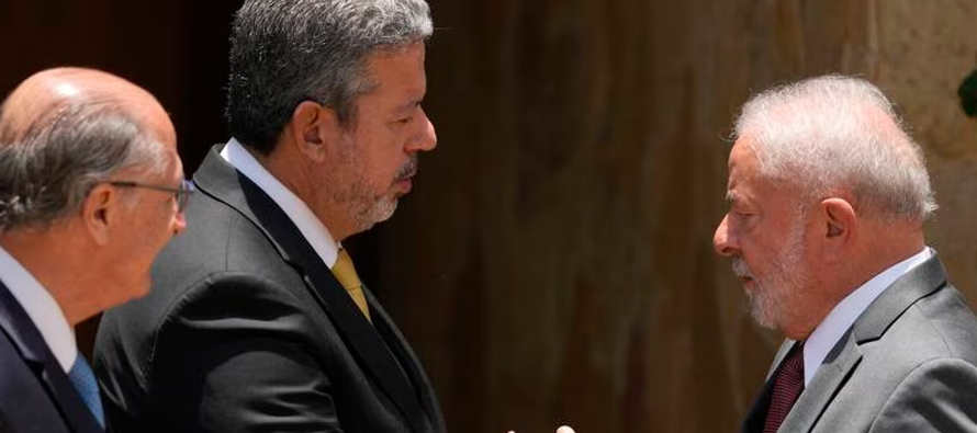 “Brasil tendrá su primera reforma tributaria del período democrático. Un...