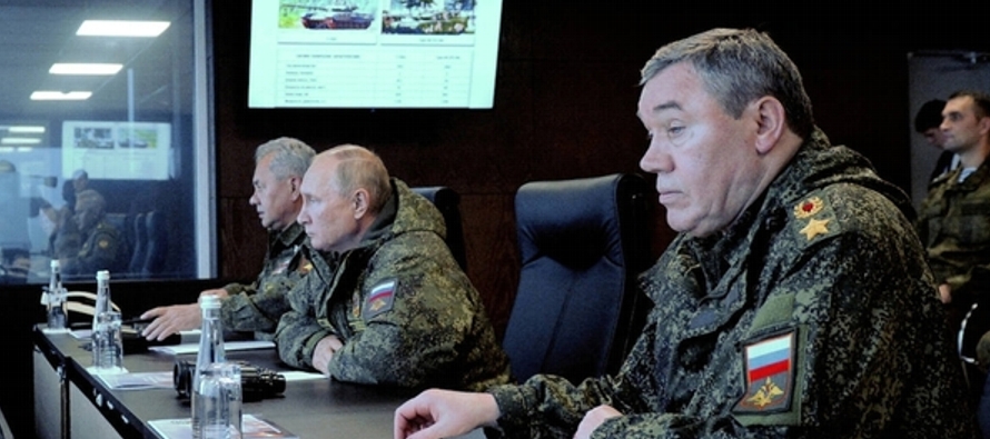 Gerasimov ha aparecido en un vídeo publicado por el Ministerio de Defensa ruso en Telegram...
