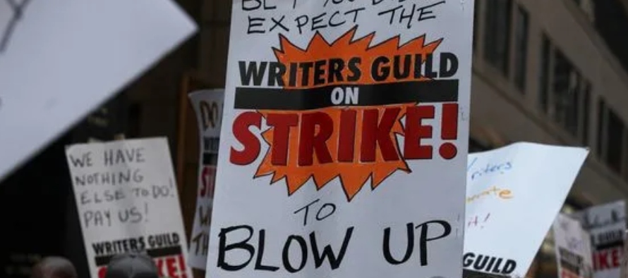 El sindicato Writers Guild of America (WGA) y SAG-AFTRA han presentado una queja ante la Junta...