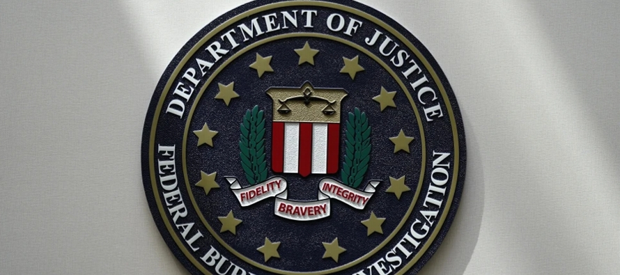 La junta afirma que el FBI hizo en ocasiones un “uso inapropiado” de la...