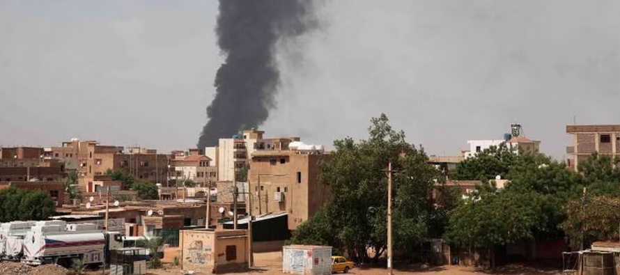 Los choques entre el ejército sudanés y una fuerza paramilitar rival se intensifican...