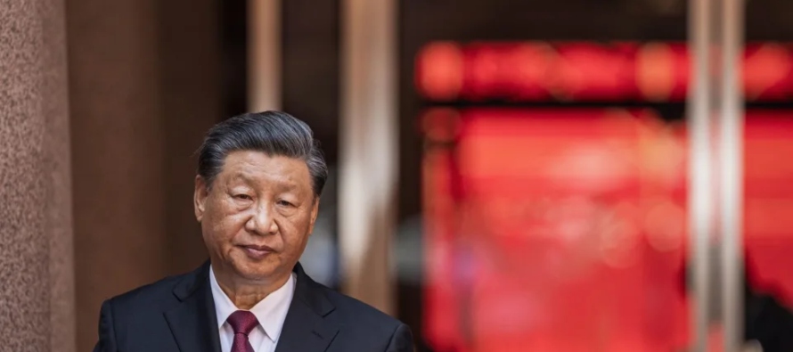 Más temprano, Xi no asistió a un foro donde tenía previsto pronunciar un...