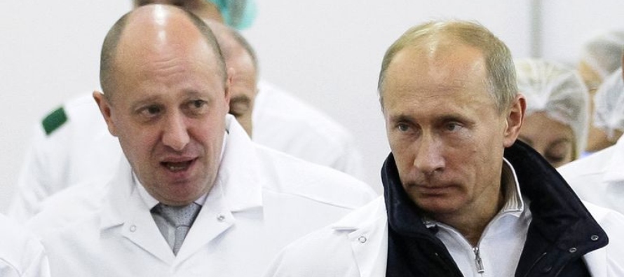 Con este incidente, ha añadido Podoliak, el mensaje de Putin sería: "Cuidado. La...