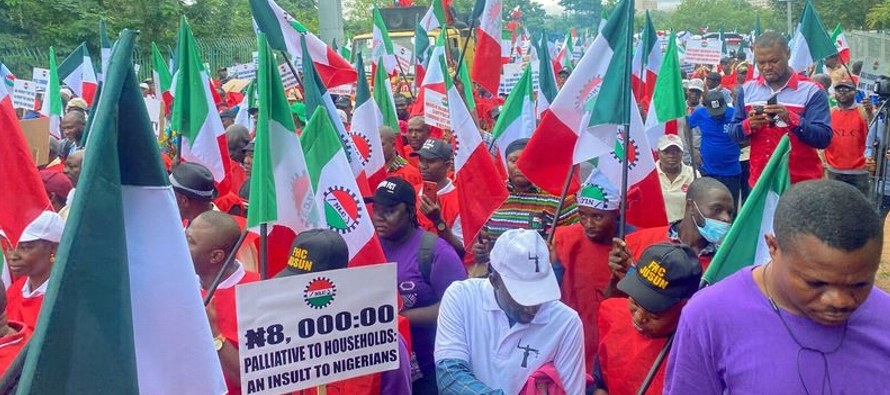 La asociación sindical Congreso del Trabajo de Nigeria inició una “huelga de...
