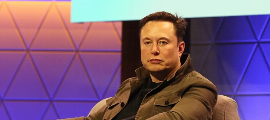 SpaceX aprobó el préstamo, que estaba respaldado por algunas de las acciones de Musk...