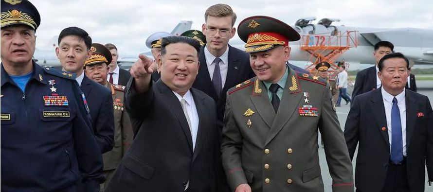 Aunque la prioridad de Kim es la cooperación militar, también parece estar...