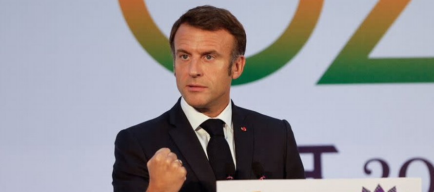 Sin precisar las medidas que tomará para lograrlo, Macron dijo que la propiedad estatal de...