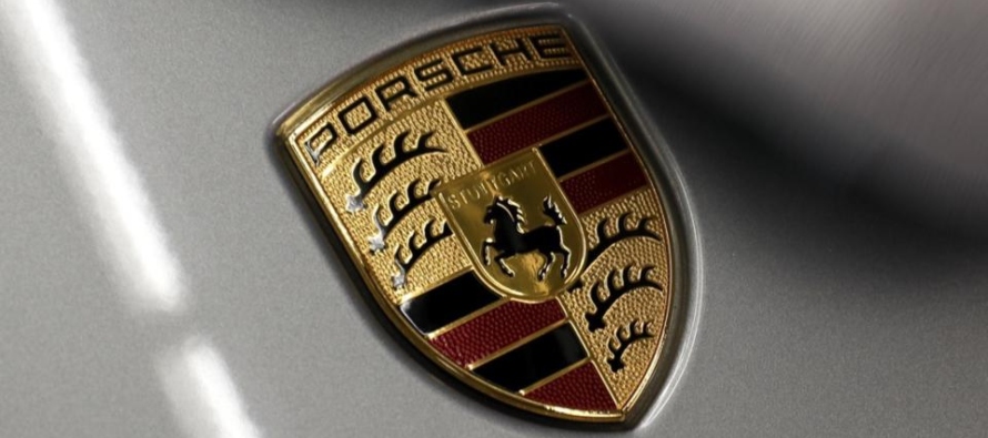 Porsche informó este martes de que ha acordado con la empresa emergente sueca H2 Green Steel...