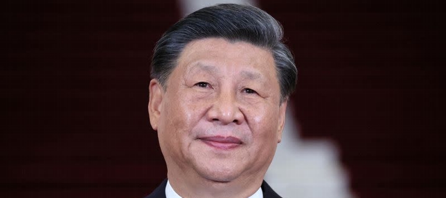 Xi realizó el viaje el martes y el miércoles e inspeccionó la Bolsa de...