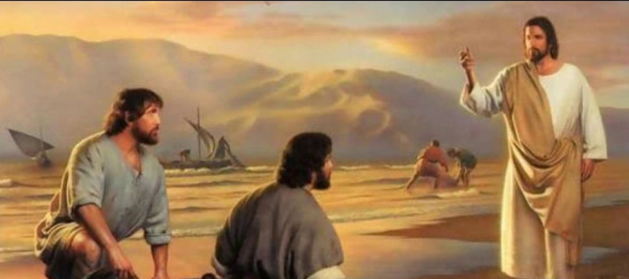 En aquel tiempo, caminando por la ribera del mar de Galilea vio a dos hermanos, Simón,...