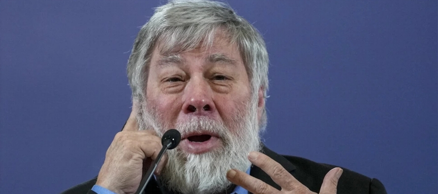 Wozniak dijo que se siente “afortunado” de encontrarse en Serbia y que él y su...