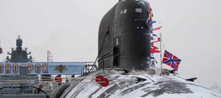 "Muy pronto los submarinos portamisiles 'Emperador Alejandro III' y...