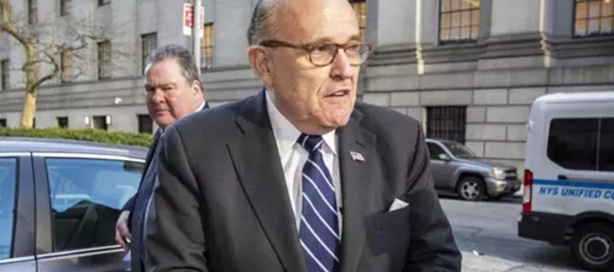 Giuliani y Trump figuran entre las 19 personas imputadas por su supuesta implicación en una...