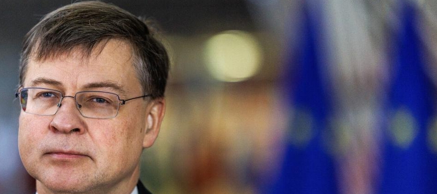 Dombrovskis dio por hecho que no habrá un pacto antes de que Europa y Estados Unidos...