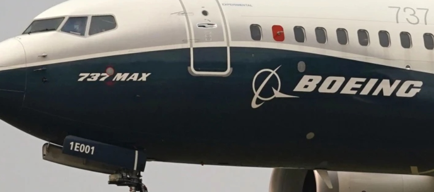 Las acciones de The Boeing Co., que de antemano habían perdido un 20% este año,...