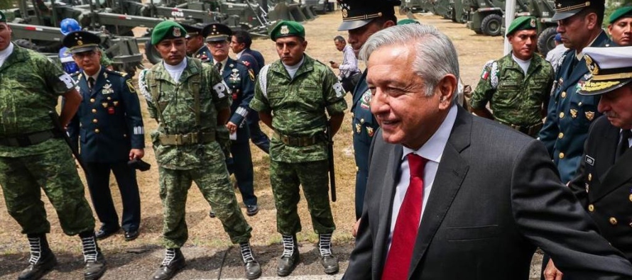Al respecto, López Obrador justificó que el Ejército tiene entre sus misiones...