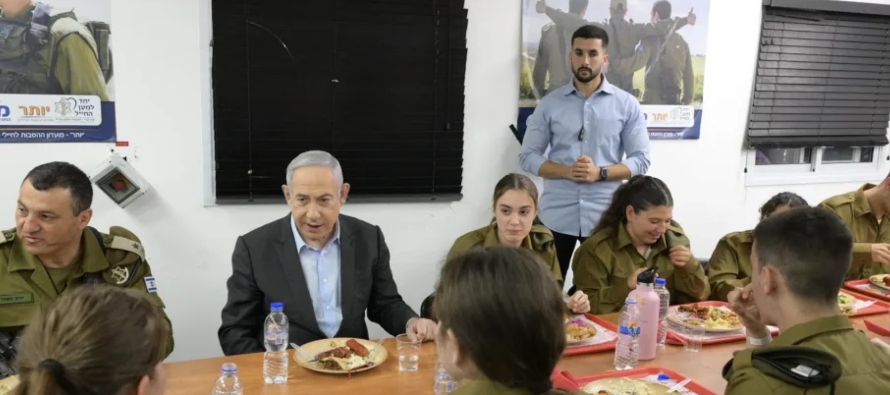Además, Netanyahu agradeció su compromiso y dedicación a los jóvenes,...