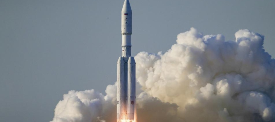 La familia de cohetes Angará cuenta con propulsores de oxígeno-keroseno e incluye...