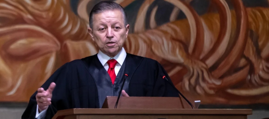 Arturo Zaldívar, que es cercano a López Obrador, renunció a la Suprema Corte...