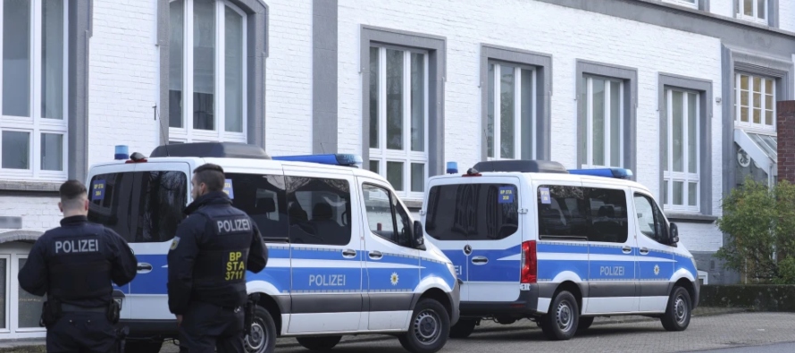 La pesquisa se centraba en Renania del Norte-Westfalia, donde fueron detenidos 10 sospechosos....