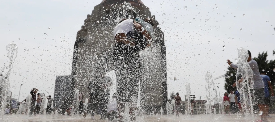 El Gobierno mexicano previó al menos cinco ondas de calor entre marzo y julio el 16 de abril...