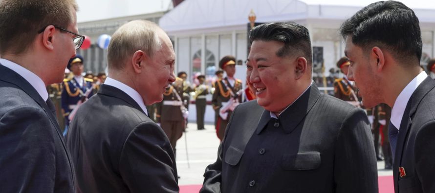 El tipo de asistencia contemplada en el pacto firmado durante una cumbre en la capital norcoreana,...