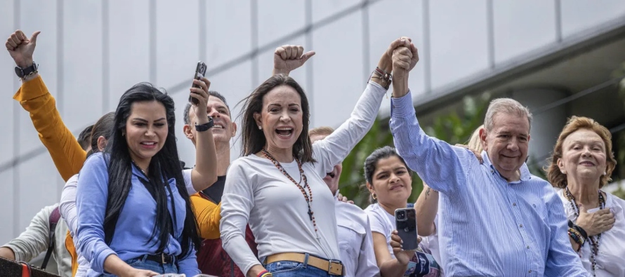 "Yo le pediría a la presidenta electa de México que escuche a las mujeres...