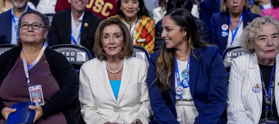 Tanto Pelosi como Biden han reconocido públicamente que no han hablado desde que el...