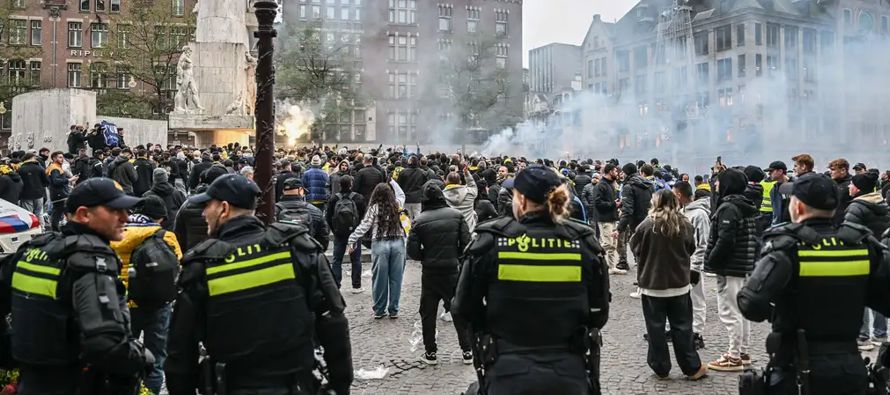 Ante los actos de violencia del jueves por la noche, que dejaron varios heridos, las autoridades...